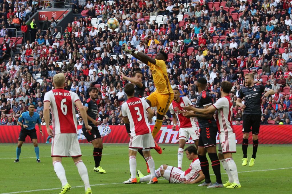 Ajax - FC Emmen - 10 augustus 2019 (5-0) -