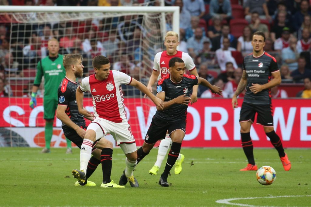 Ajax - FC Emmen - 10 augustus 2019 (5-0) - chacon