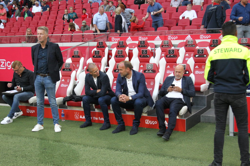 Ajax - FC Emmen - 10 augustus 2019 (5-0) - staf lubbers